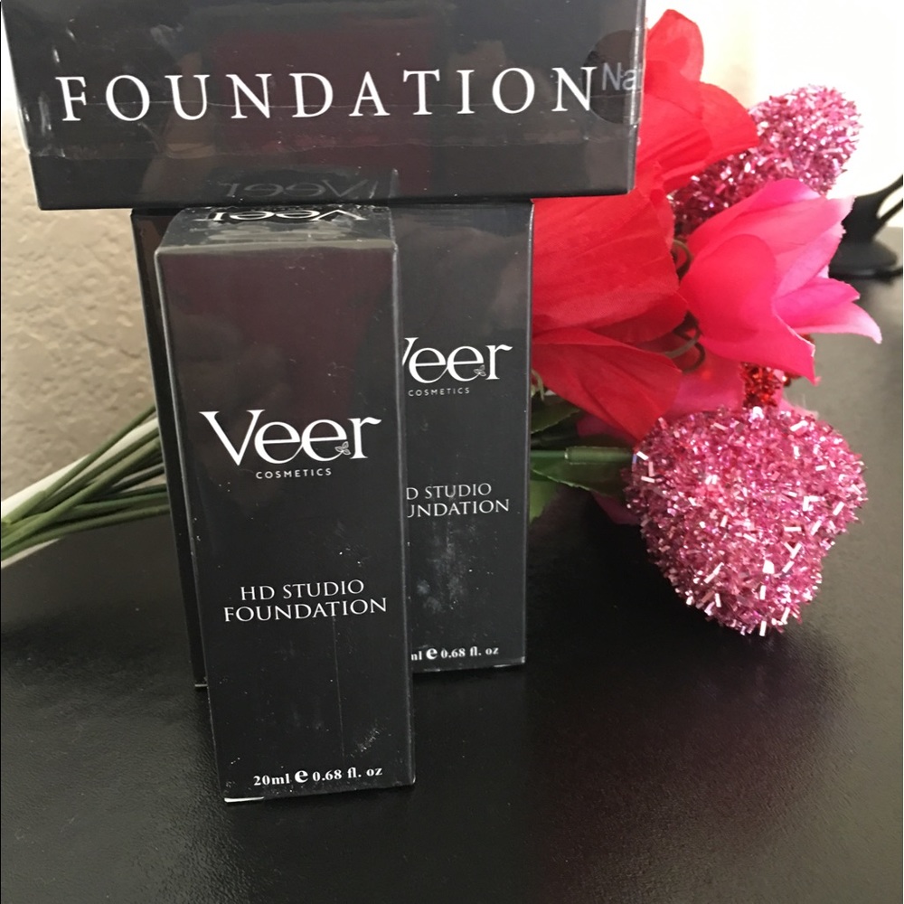 VEER ALL NATURAL FOUNDATION!!!!!!  Sold outttt