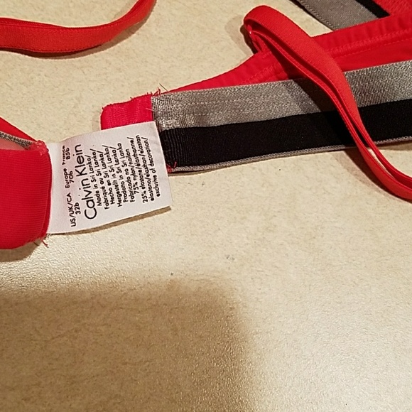 Red Calvin Klein Bra 32B - Picture 4 of 4