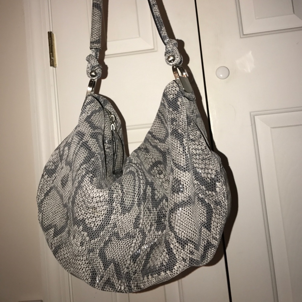 Just reduced - Beautiful Snakeskin Handbag!