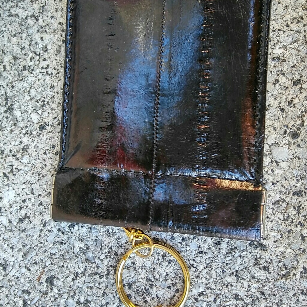 Keys wallet holder.