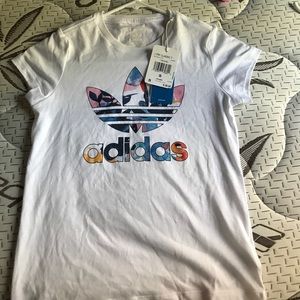 Adidas tahirt