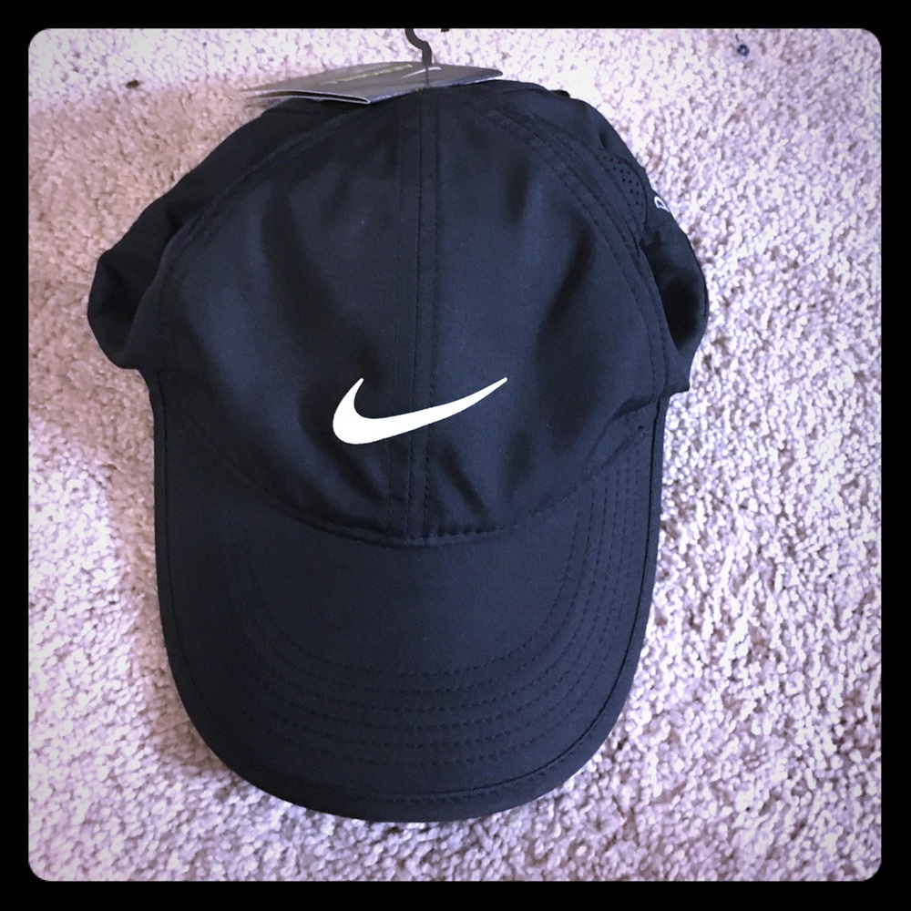 Women's Nike hat
