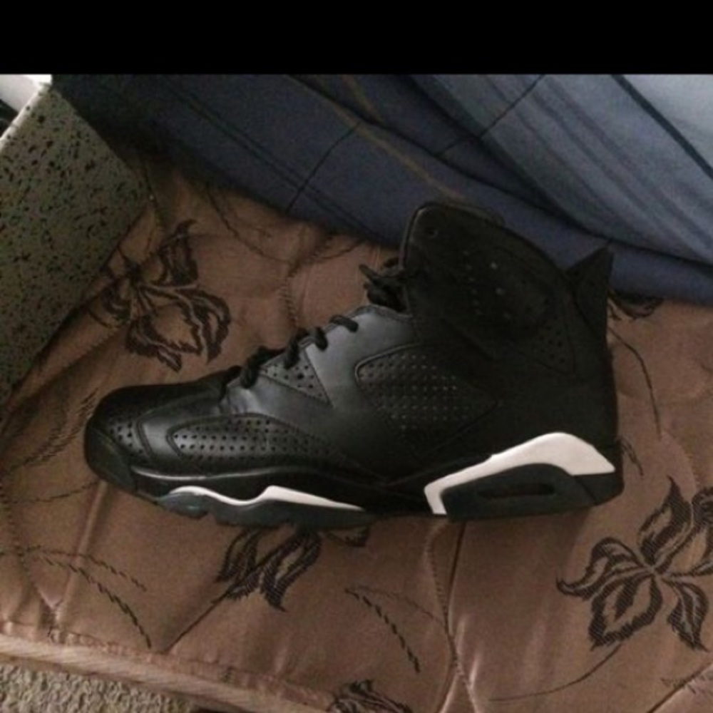 Jordans 6s snd 5s