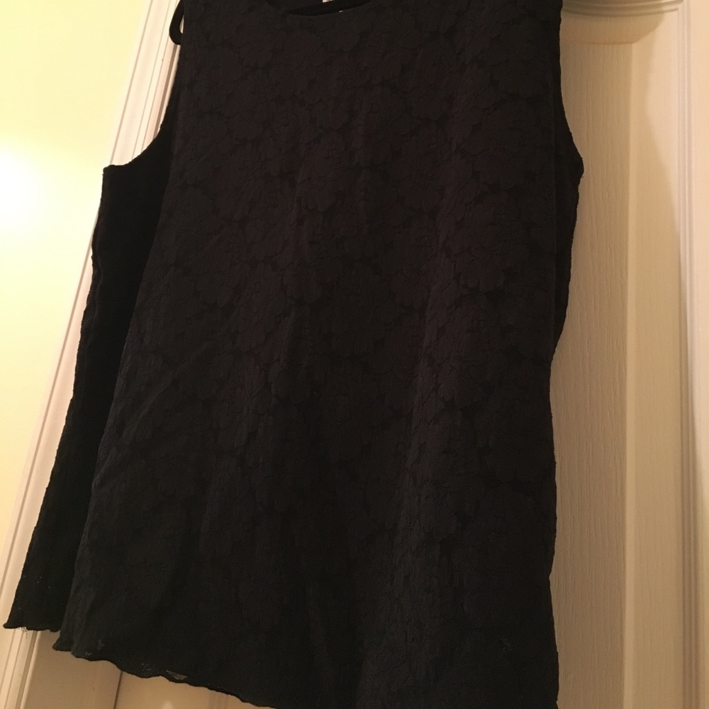 NWT dress barn lace tank