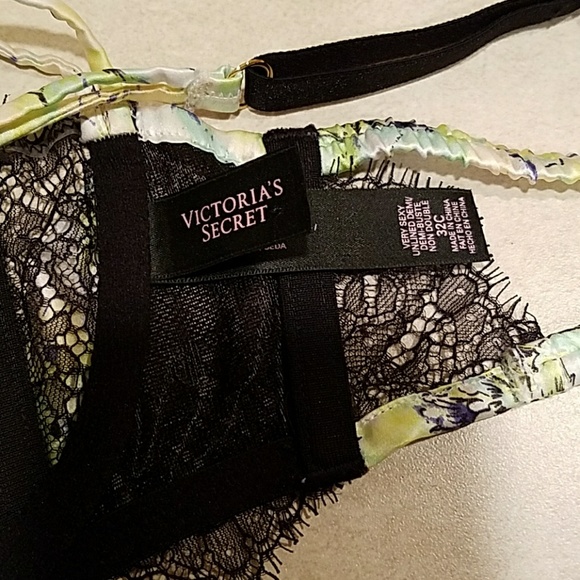 Very Sexy Victoria's Secret Bra 32C - Picture 4 of 4