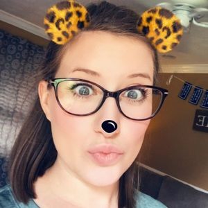 Meet your Posher, Madelyn