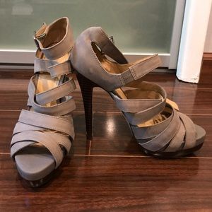 ALDO grey heels
