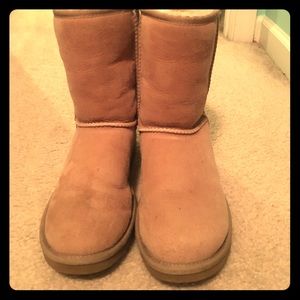 Ugg Tan Boots!!