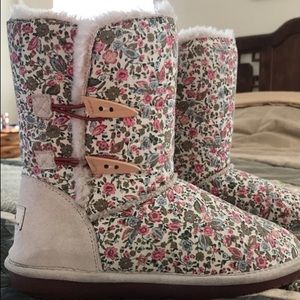 Floral Bearpaw Boots