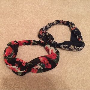 (2) Headbands
