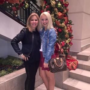 Meet your Posher, Trisha