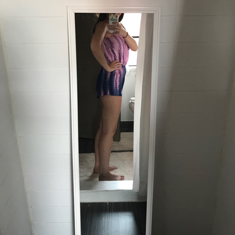 Adorable Romper - Picture 4 of 4