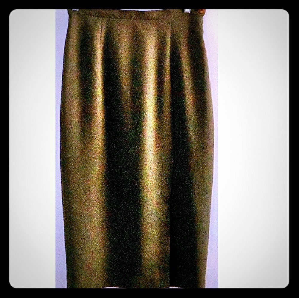 LN Italian classic design lined size 14