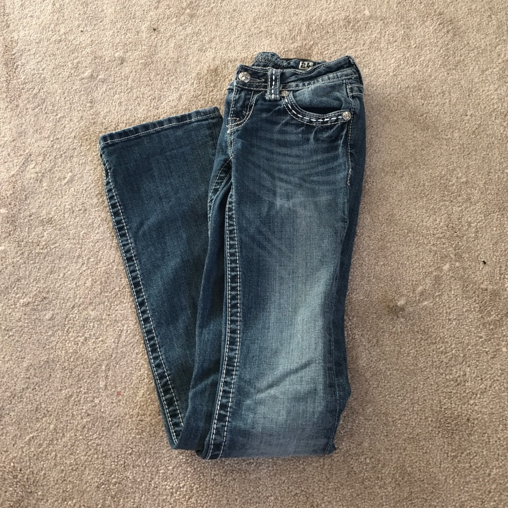 Medium wash miss mes size 24