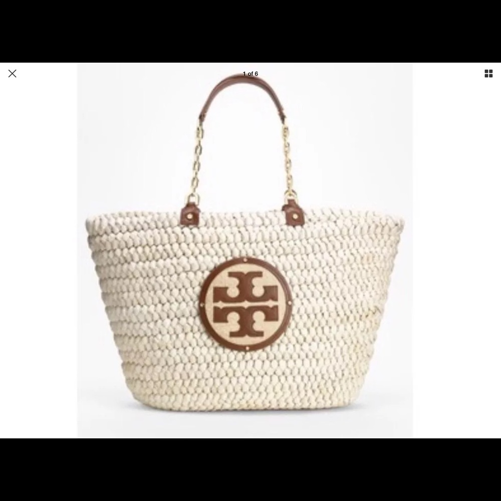Tory burch straw bag
Audrey bag