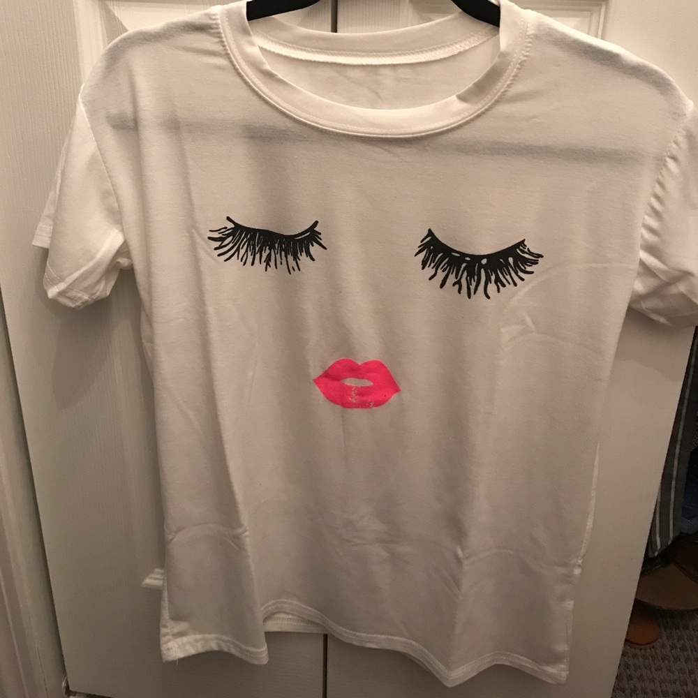 Lips and lashes top!!