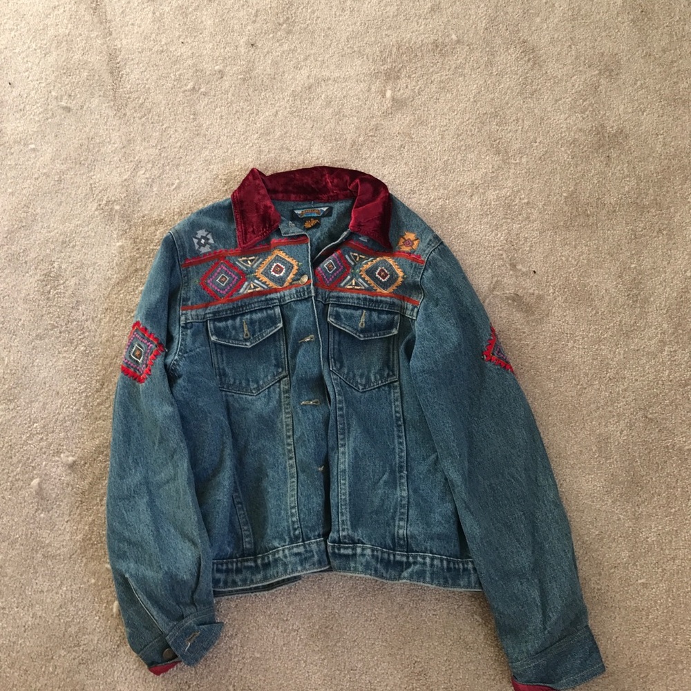 Vintage medium wash embroidered denim jacket
