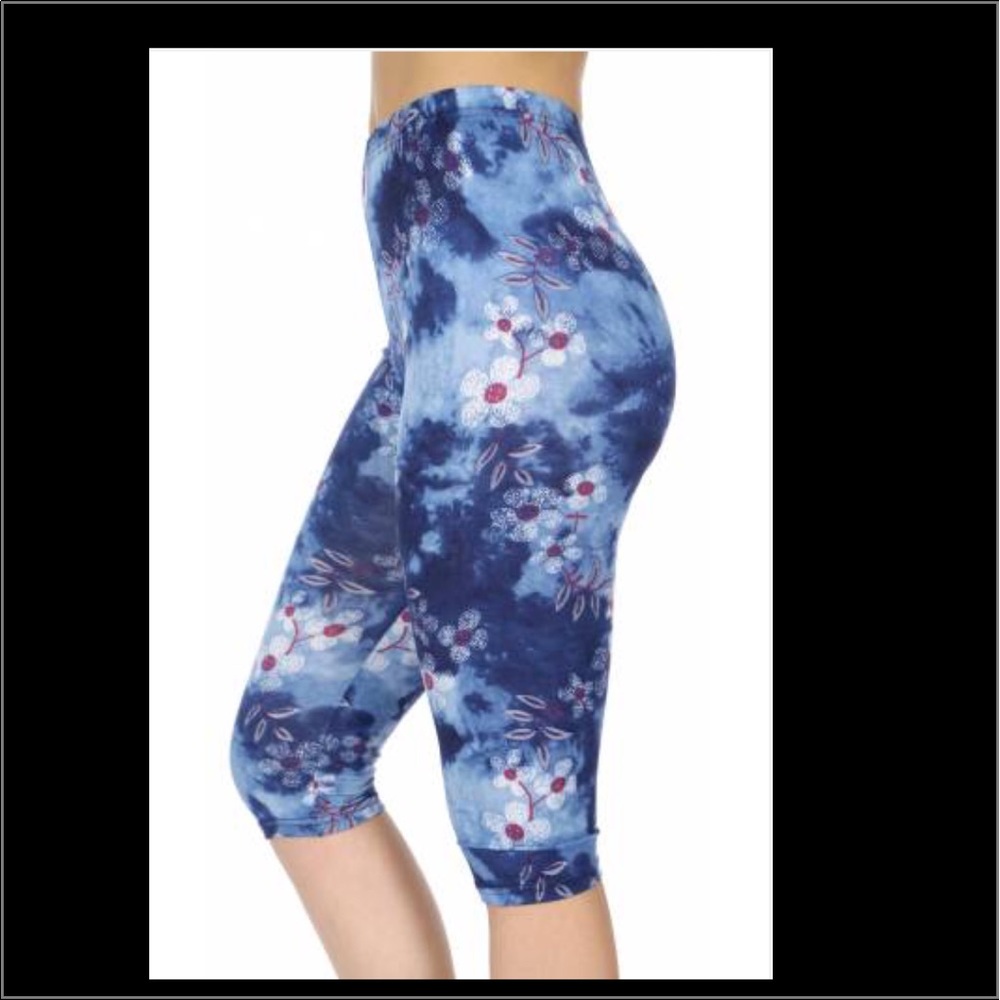 BubblyFlower Softbrush Capri Leggings