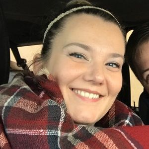 Meet your Posher, Taffi