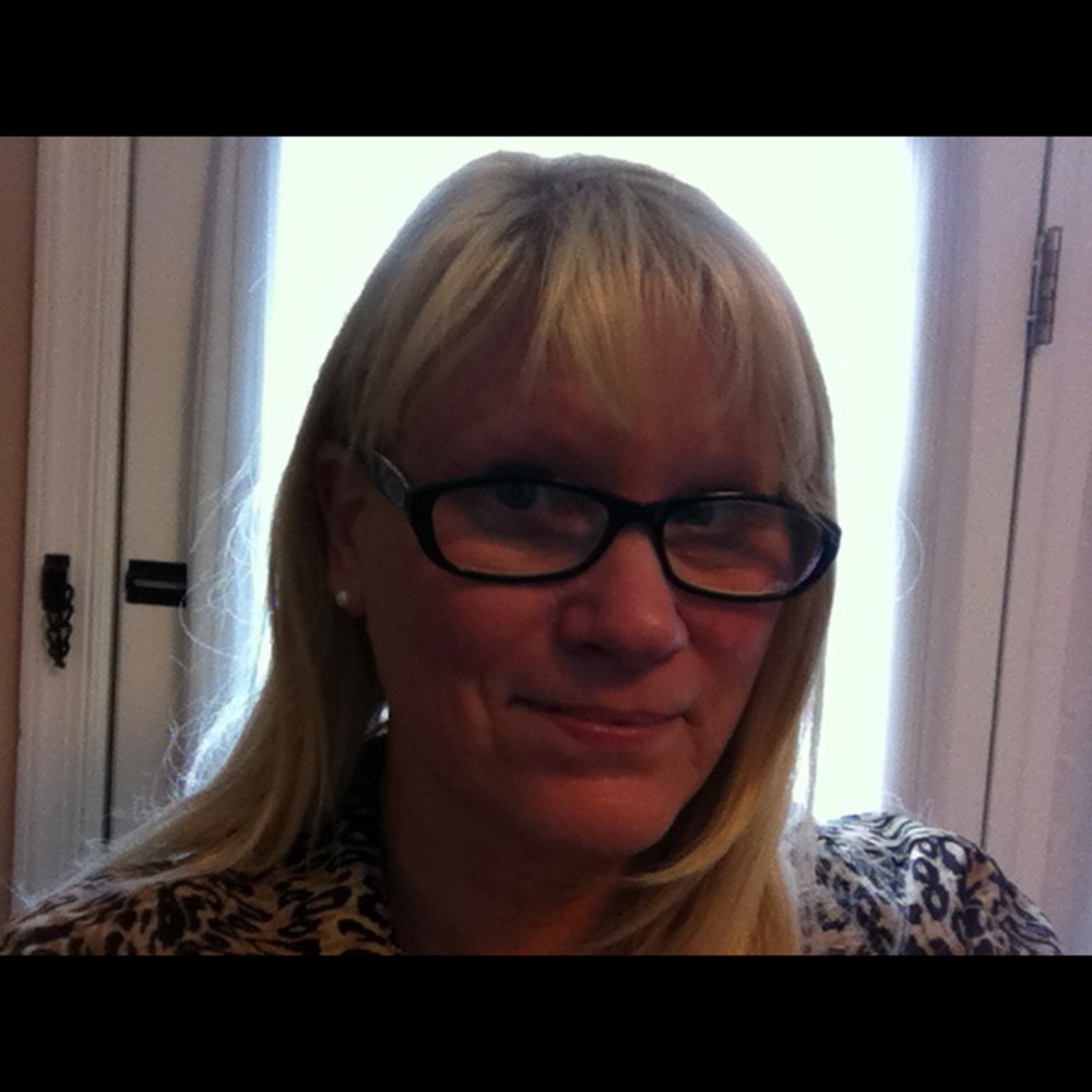 Meet your Posher, Deborah