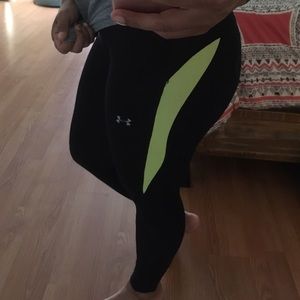 Women's Underarmour Compression Pants