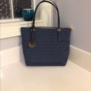 MK jet set tote