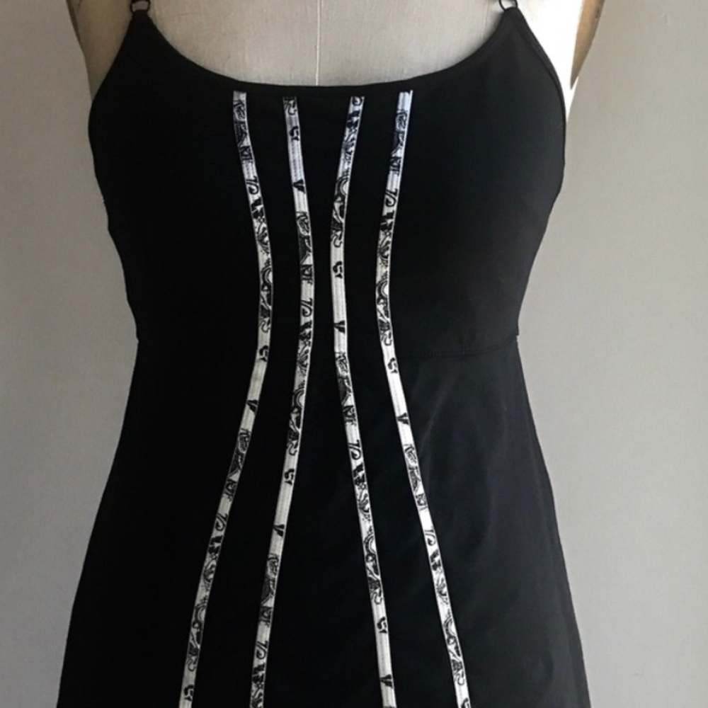 Lululemon top