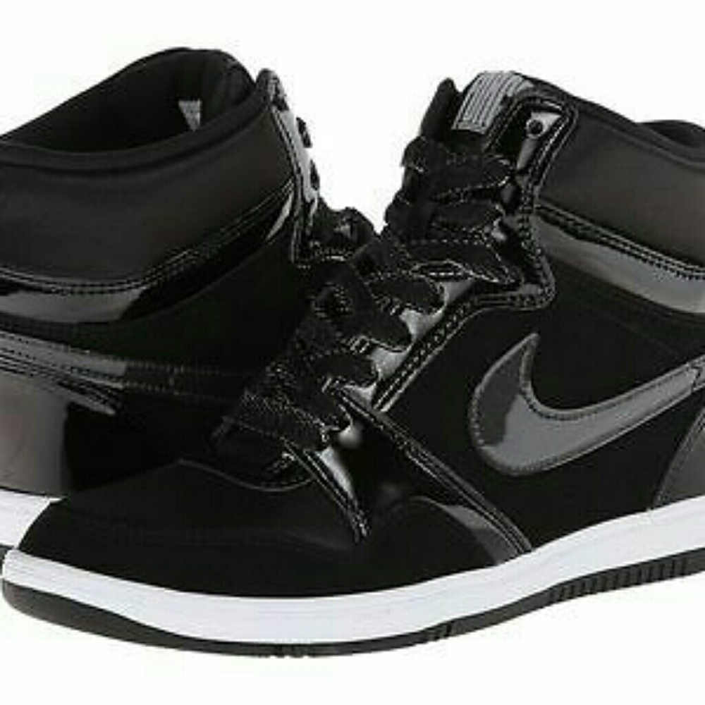 Nike Force Sky HI size 6