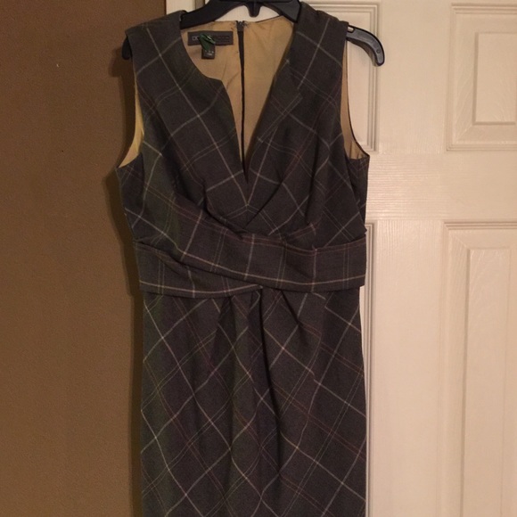 Dress - Picture 1 of 3