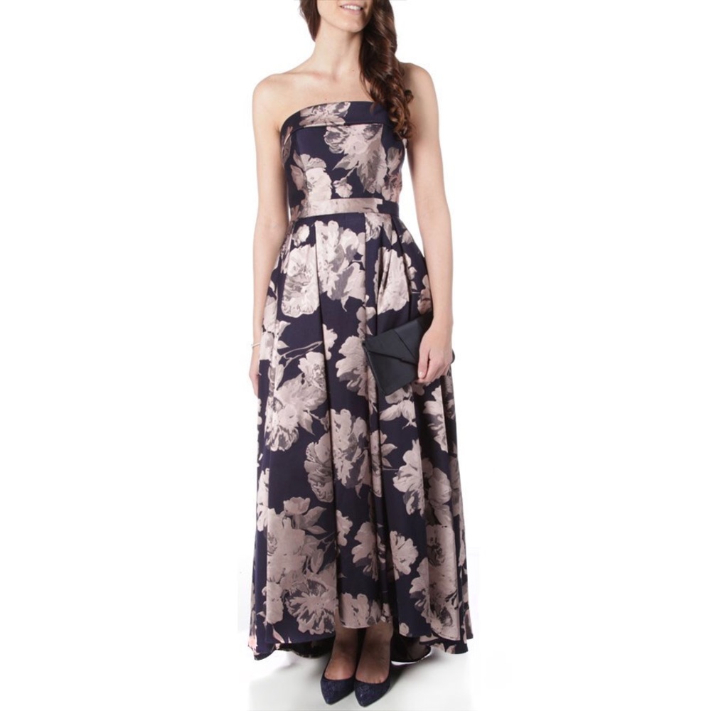 Strapless floral dress with pockets