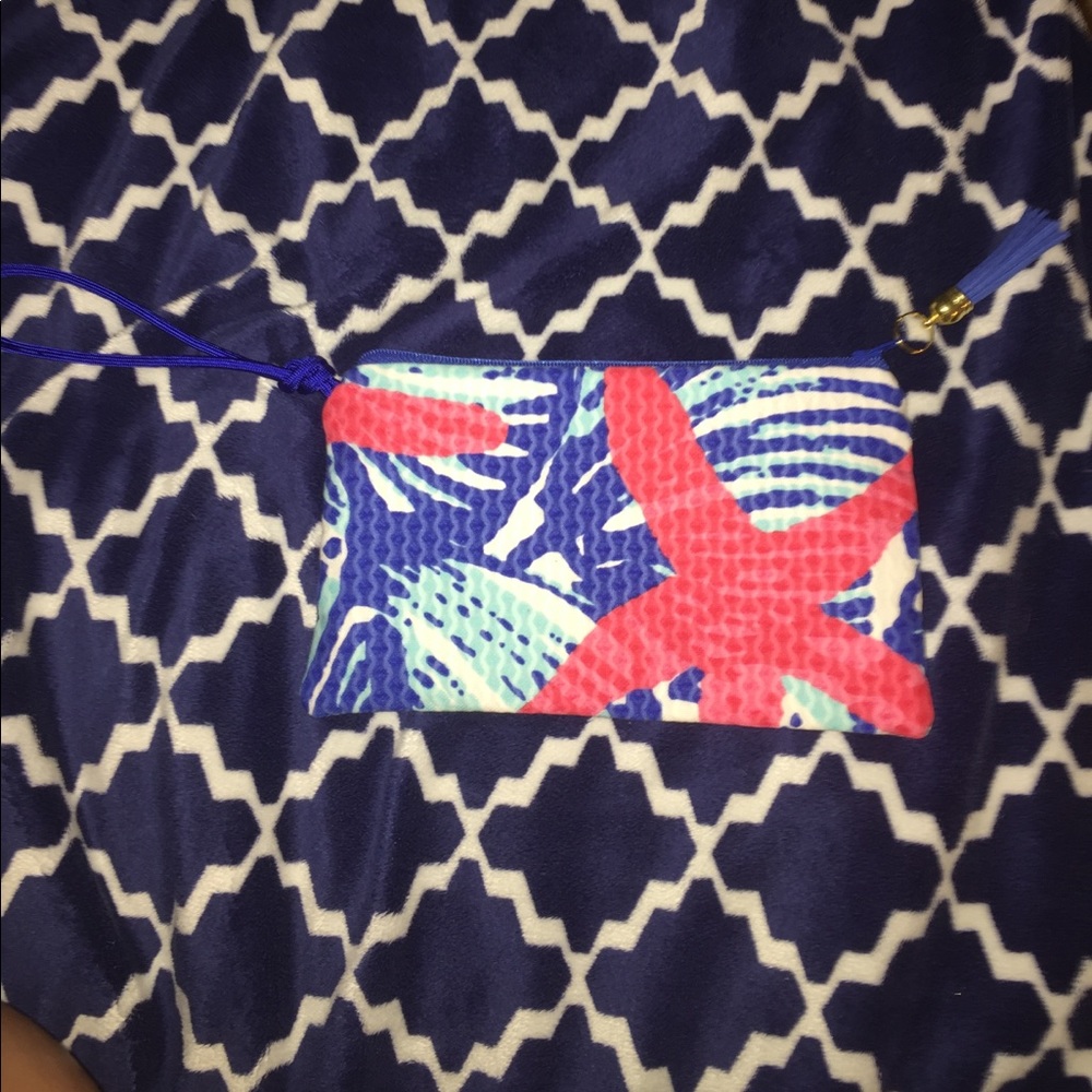 Lilly Pulitzer wristlet