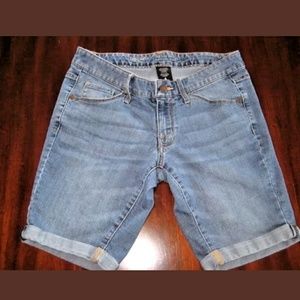 Mossimo Women's Shorts Cuffed Bermuda