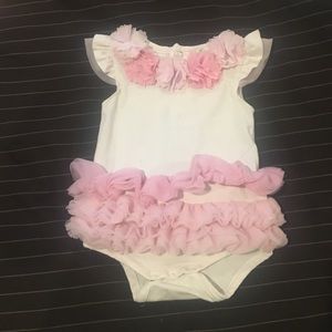 Darling Tutu Onsie with flowers on collar