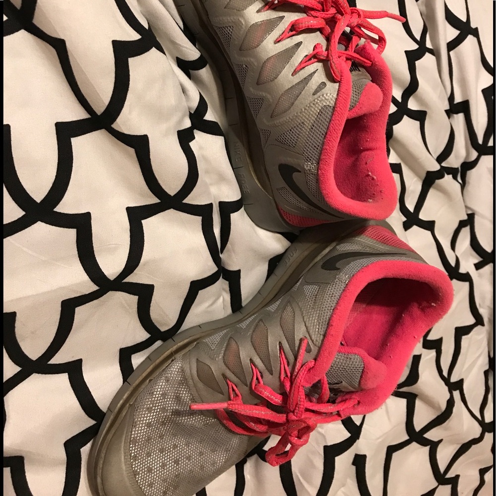 Nike girls shoes