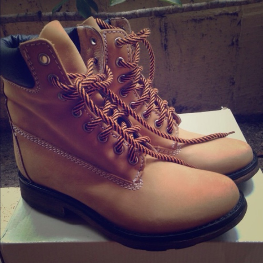Steve Madden Pasa Women's Leather Work Boots
