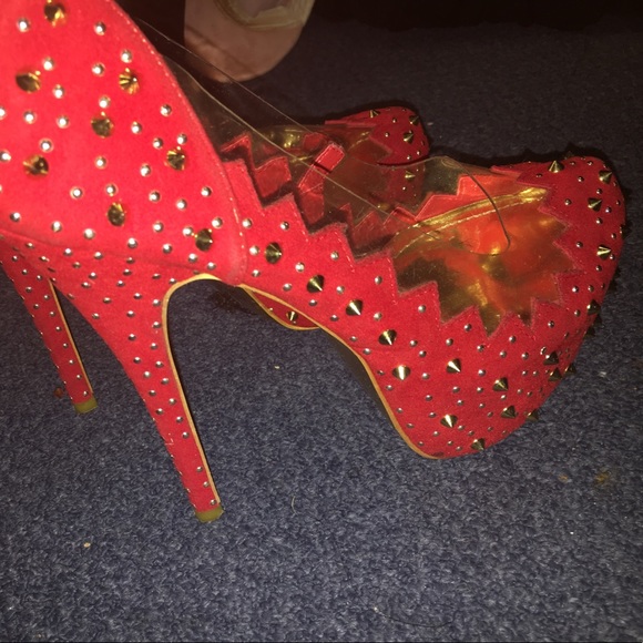 Red and gold heels only worn once for prom ❤️💛 - Picture 2 of 3
