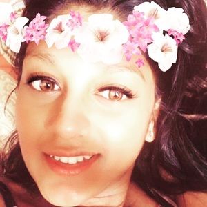 Meet your Posher, Heta