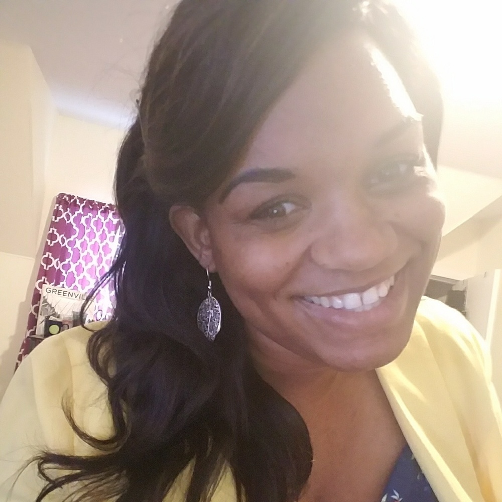 Meet your Posher, Anika