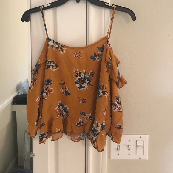 Ooh La Loft, XS, off the shoulder floral tank - Picture 3 of 4