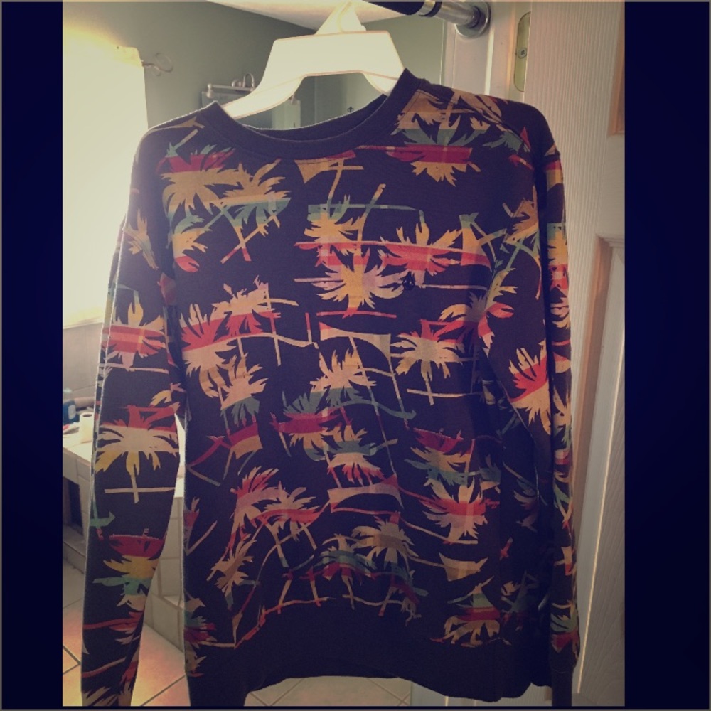 Volcom Sweatshirt-size small