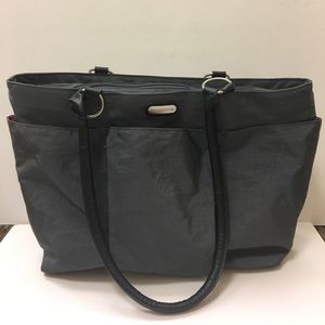 Grey shoulder bag