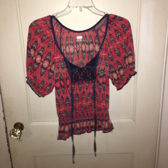 Red and navy blouse (perfect for July 4th!) - Picture 1 of 3