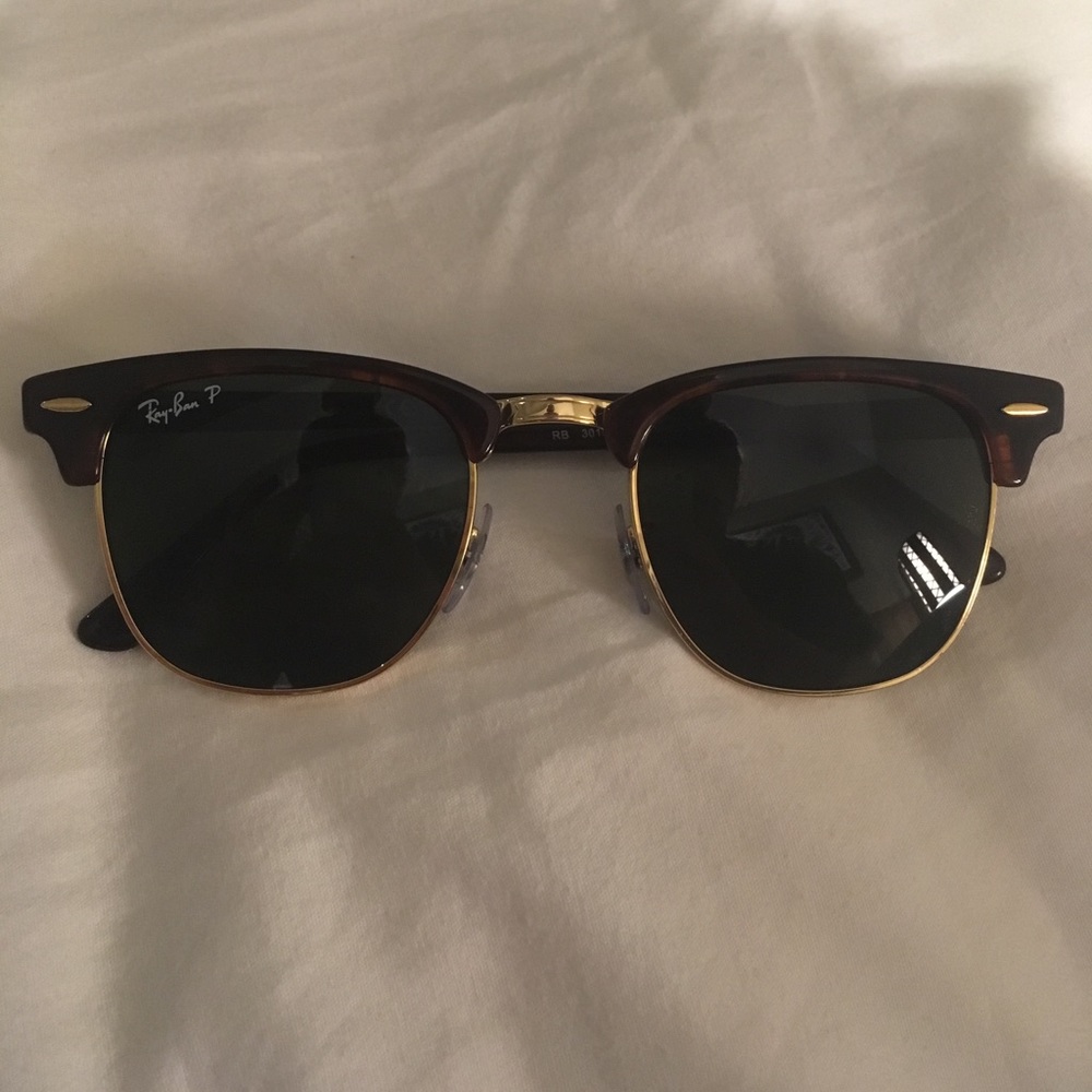 Ray•Ban Tortoise Clubmasters