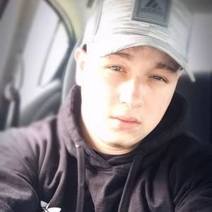 Meet your Posher, Brian