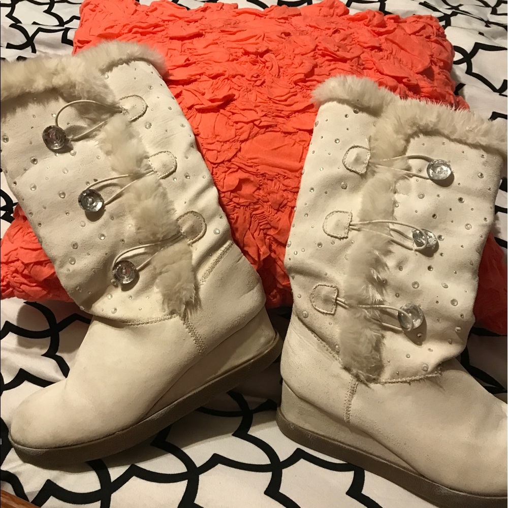 White suede Justice boots