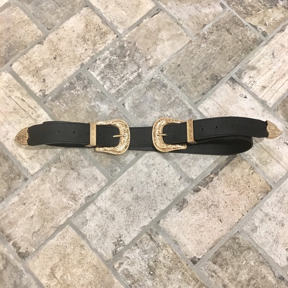 Double buckle western belt