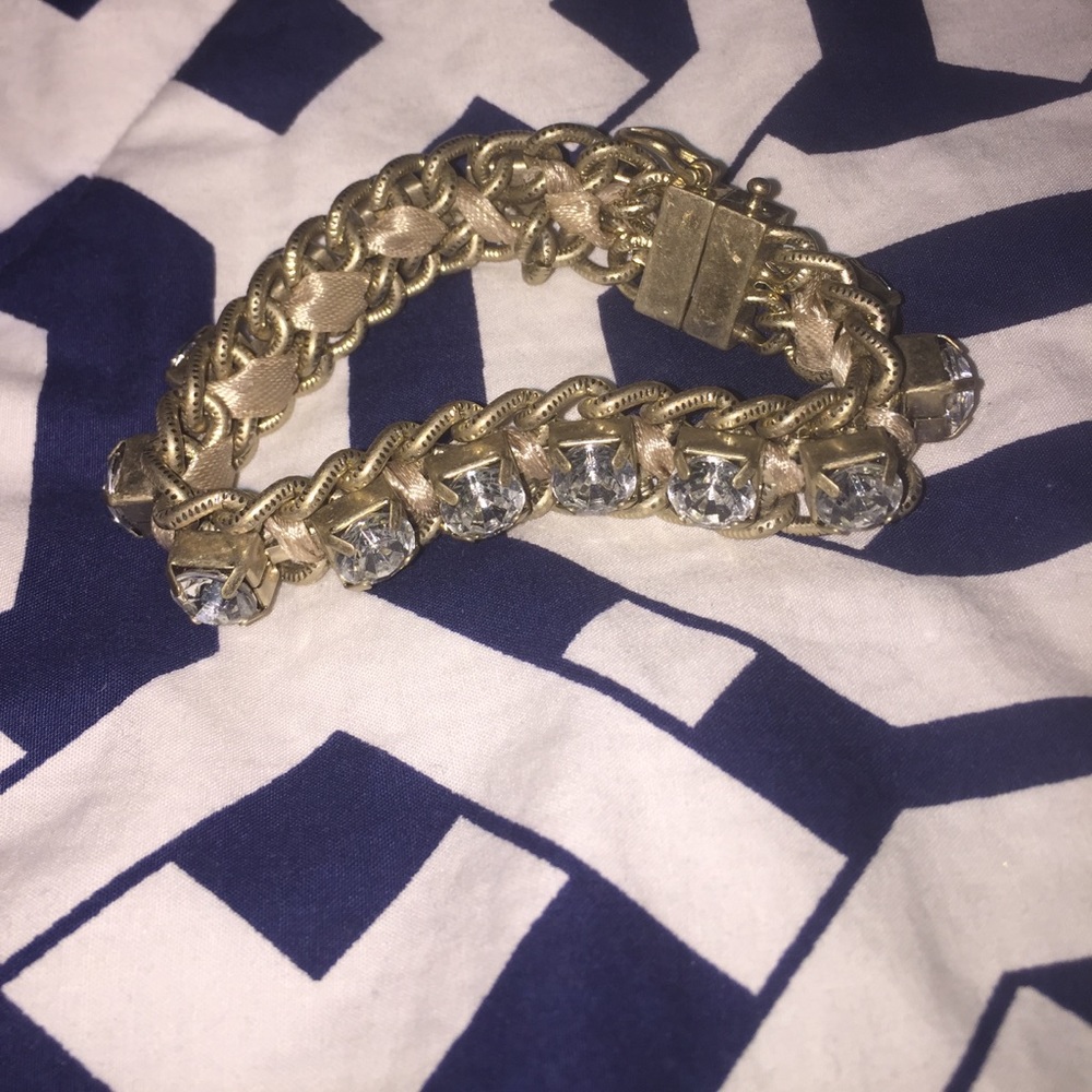 Bracelet with gold and crystals