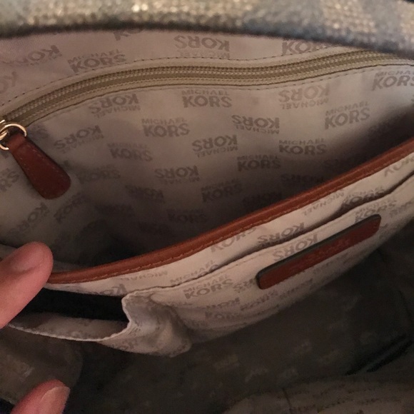 Backpack main image 5