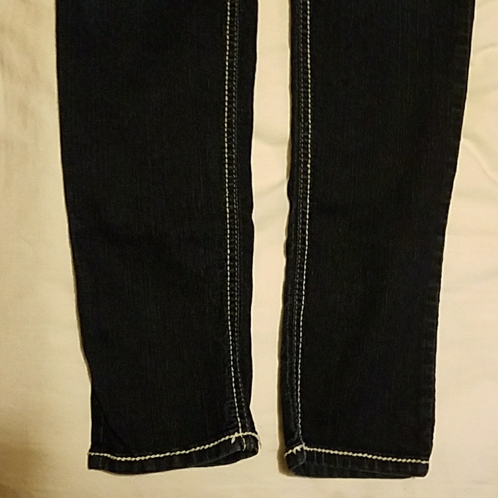 Jeans - Picture 2 of 4