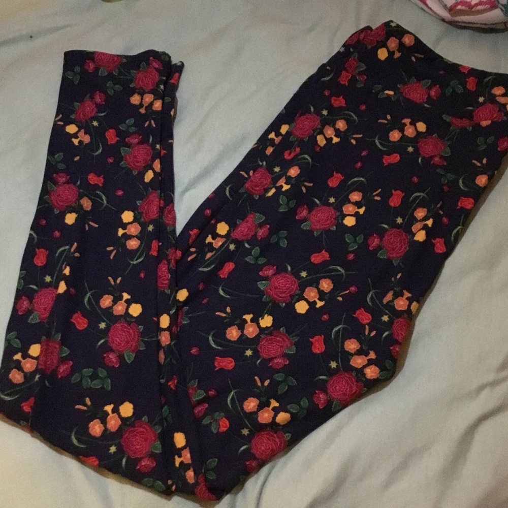Brand new Lularoe TC leggings